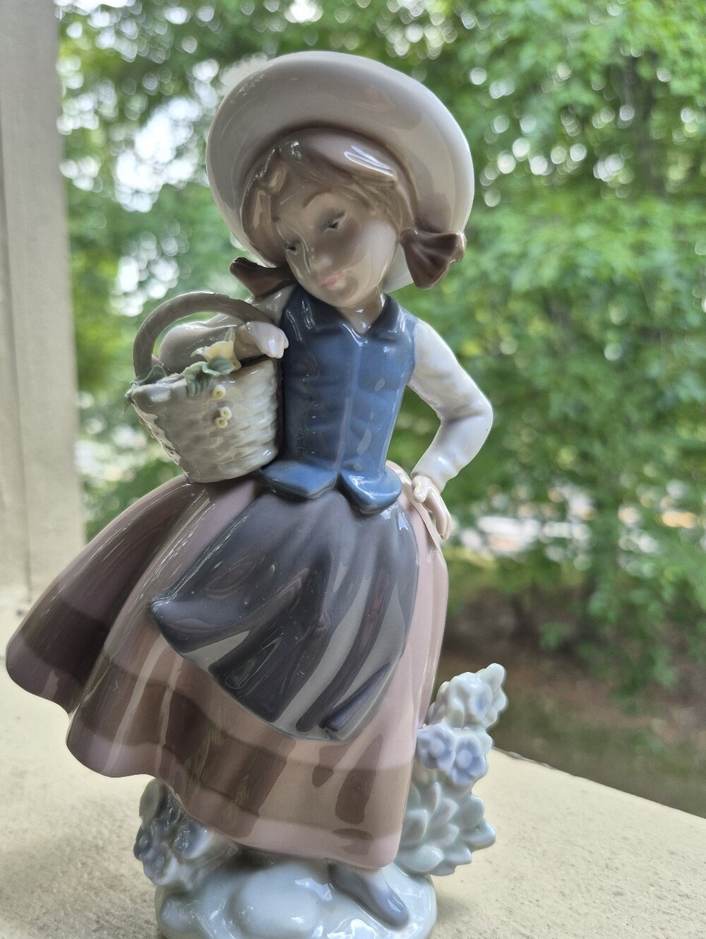 Vintage "Sweet Scent" Porcelain Figurine From Spain